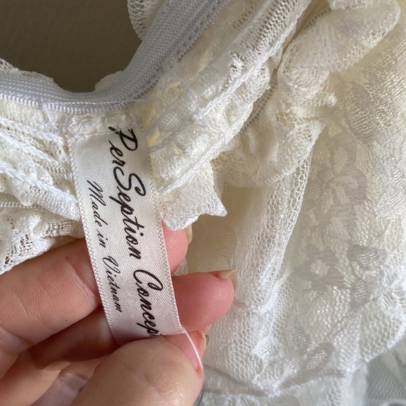 Lace top - Picture 5 of 5